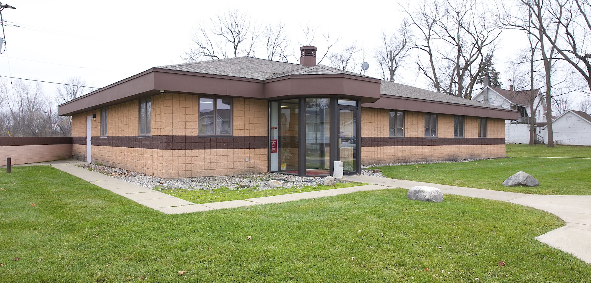 Gentle Dental offices in Charlotte and Potterville, MI